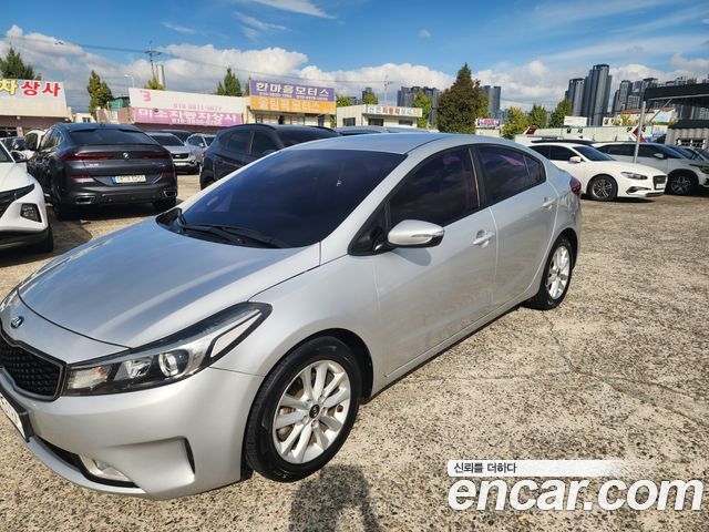 Kia K3 2017 — photo 2
