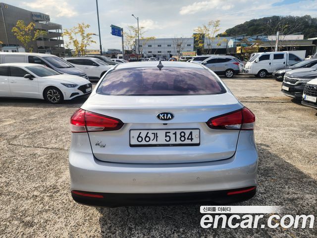Kia K3 2017 — photo 4