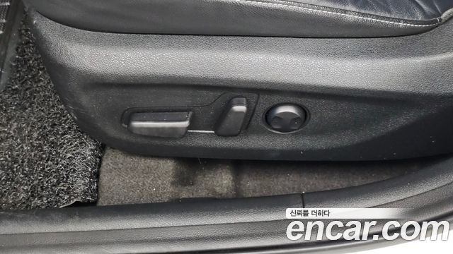 Kia Niro 2017 — photo 32