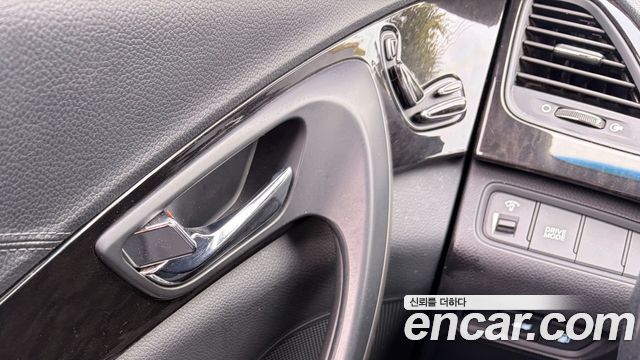 Hyundai Grandeur 2016 — photo 16