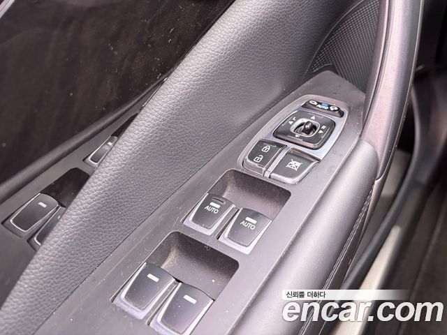 Hyundai Grandeur 2016 — photo 20