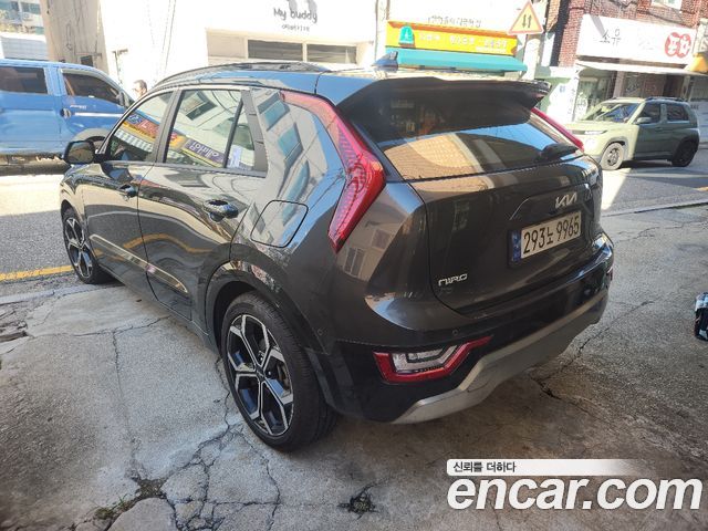 Kia Niro 2023 — photo 5