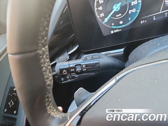 Kia Niro 2023 — photo 10
