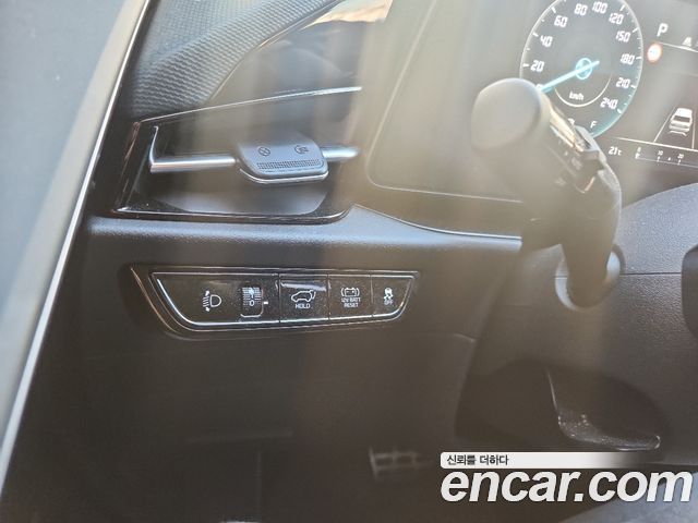 Kia Niro 2023 — photo 20