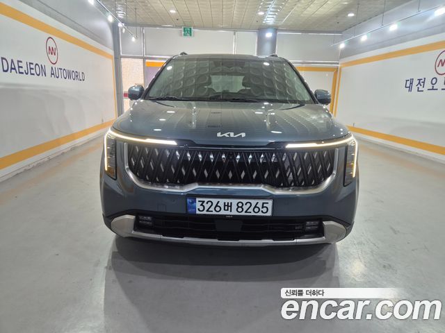 Kia Canival 2024 — photo 1