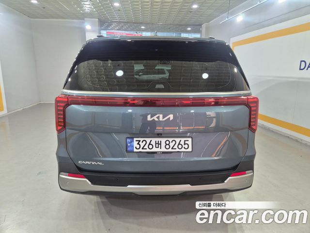 Kia Canival 2024 — photo 6