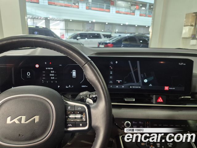 Kia Canival 2024 — photo 12