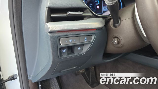 Genesis G80 2022 — photo 27