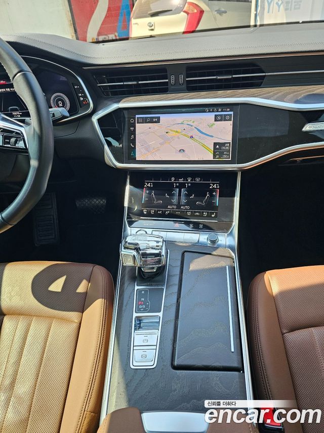 Audi A6 2020 — photo 7