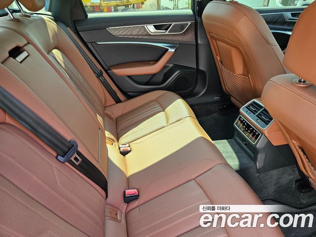 Audi A6 2020 — photo 14