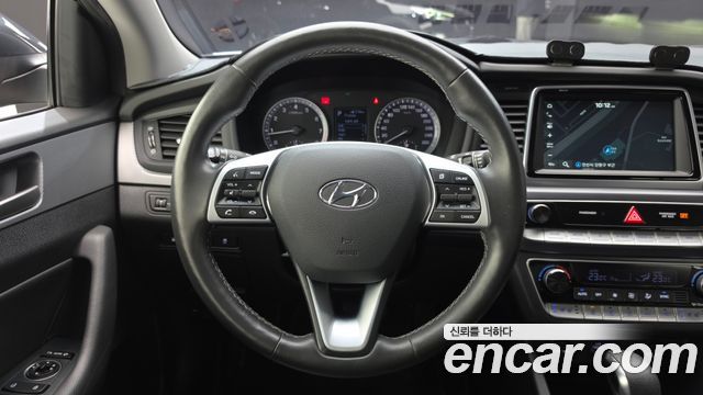 Hyundai Sonata 2019 — photo 13