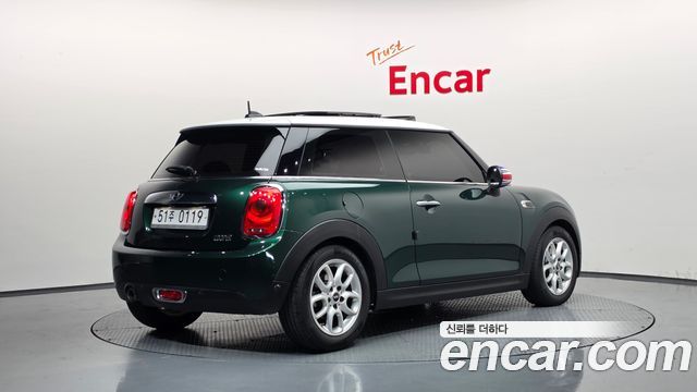 Mini Cooper 2016 — photo 2