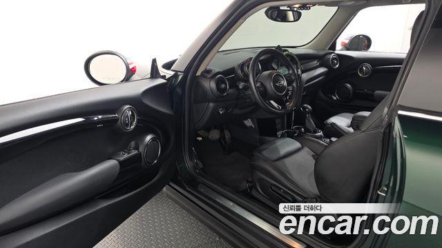 Mini Cooper 2016 — photo 10