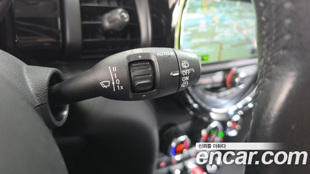 Mini Cooper 2016 — photo 13