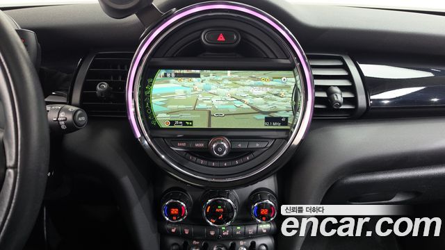 Mini Cooper 2016 — photo 14