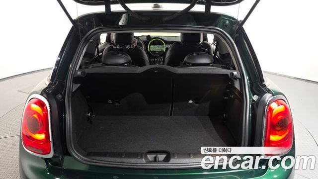 Mini Cooper 2016 — photo 19