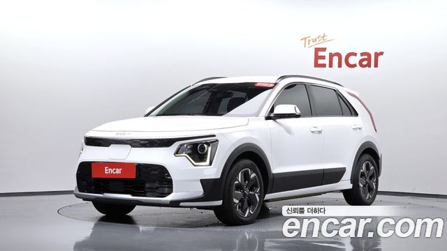 Kia Niro 2023 — photo 33