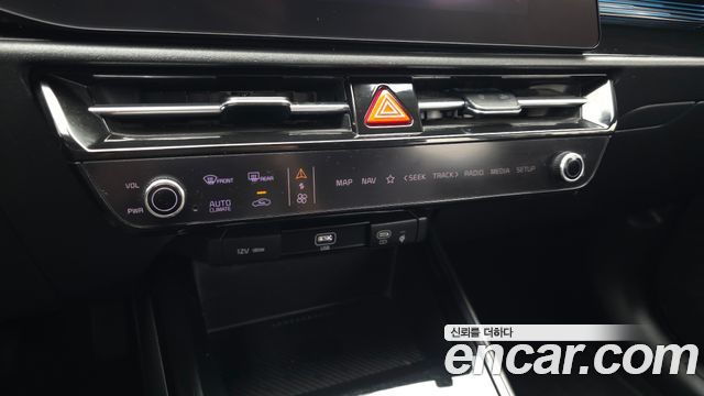 Kia Niro 2023 — photo 26