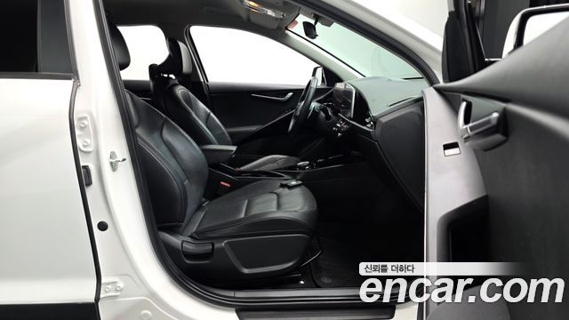 Kia Niro 2023 — photo 16