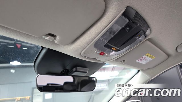 Kia Niro 2023 — photo 31