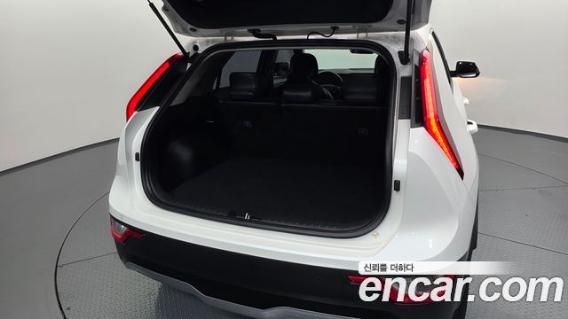 Kia Niro 2023 — photo 32