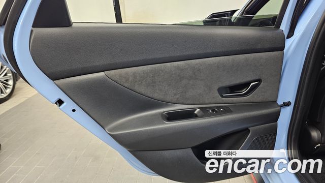 Hyundai AVANTE 2022 — photo 15