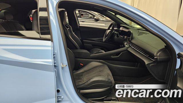 Hyundai AVANTE 2022 — photo 16