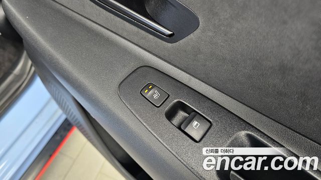 Hyundai AVANTE 2022 — photo 30