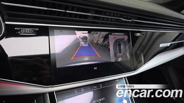 Audi Q7 2025 — photo 14