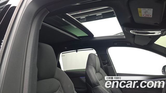 Audi Q7 2025 — photo 17