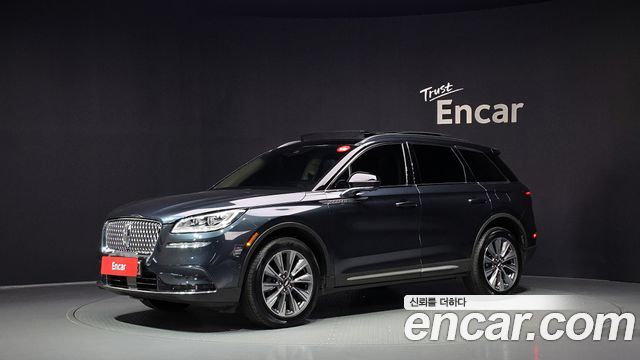 Lincoln Corsair 2021 — photo 1