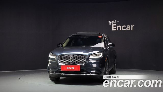 Lincoln Corsair 2021 — photo 3