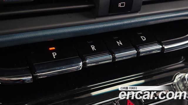 Lincoln Corsair 2021 — photo 12