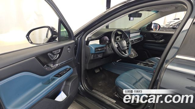 Lincoln Corsair 2021 — photo 13