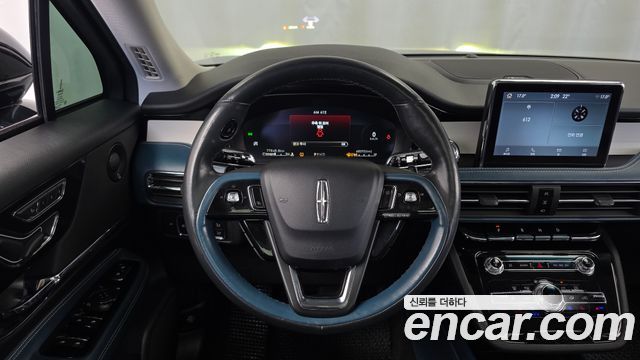 Lincoln Corsair 2021 — photo 19