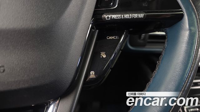 Lincoln Corsair 2021 — photo 31
