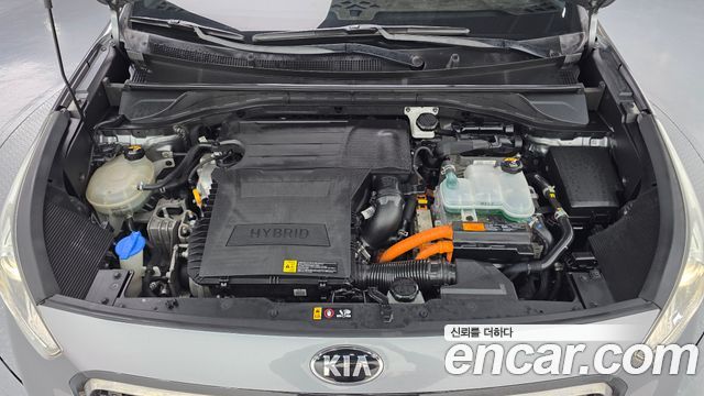 Kia Niro 2017 — photo 6