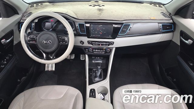 Kia Niro 2017 — photo 7