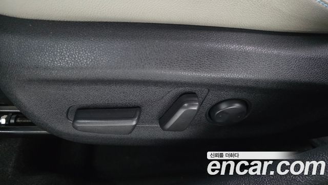 Kia Niro 2017 — photo 14