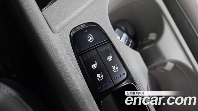Kia Niro 2017 — photo 18