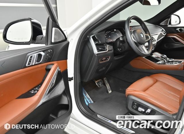 BMW X6 2021 — photo 11