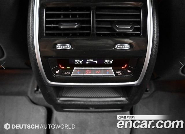 BMW X6 2021 — photo 16