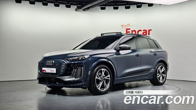 Audi Q6 e-tron 2026 — photo 1