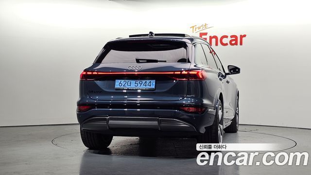 Audi Q6 e-tron 2026 — photo 4