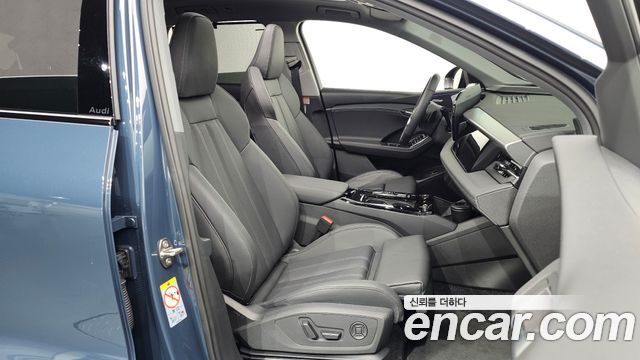 Audi Q6 e-tron 2026 — photo 11