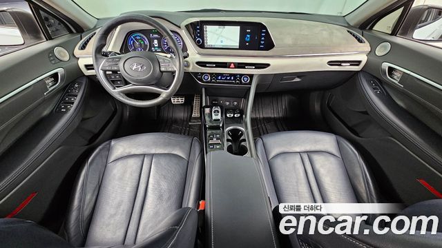 Hyundai Sonata 2022 — photo 10