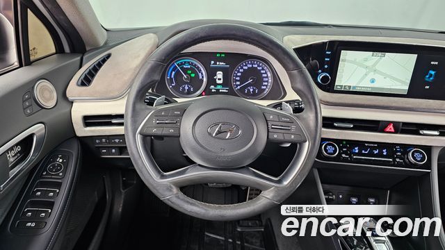Hyundai Sonata 2022 — photo 19