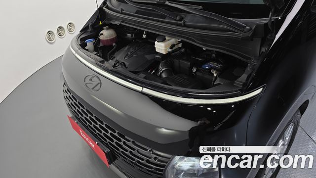 Hyundai Staria 2022 — photo 6