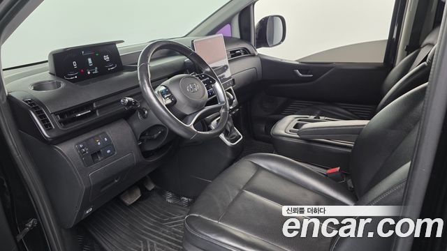 Hyundai Staria 2022 — photo 7