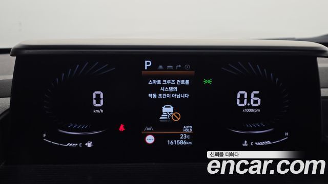 Hyundai Staria 2022 — photo 8
